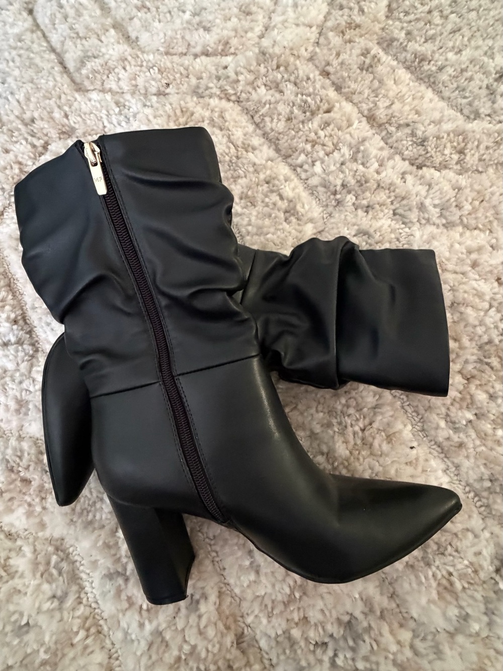 🔥🔥 Marc Fisher Black Ruched Mid-Calf Pointed Block Heel Boots size 8.5!! 🔥🔥